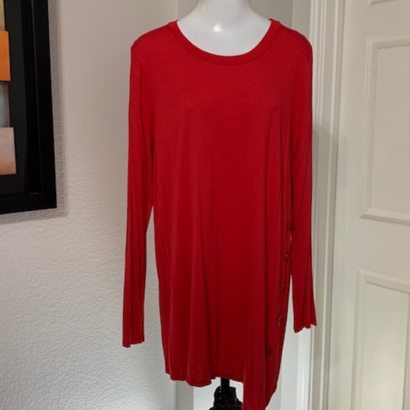 NWOT Reborn J Red Top Size 3 X-Large - Picture 1 of 7